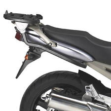 GIVI držiak zadného kufra YAMAHA TDM 850 96-01 GIVI držiak zadného kufra YAMAHA TDM 850 96-01
